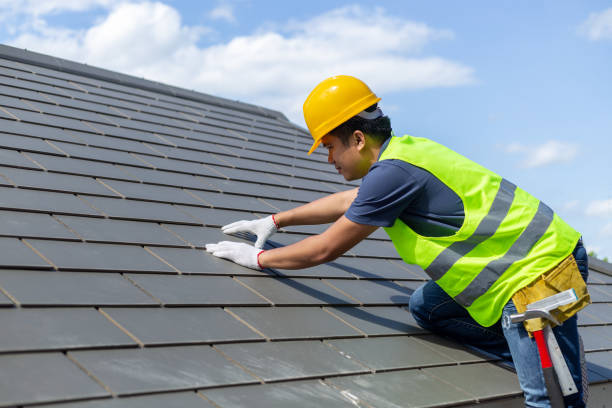 Best Best Roofing Contractors  in Apple Mountain Lake, VA